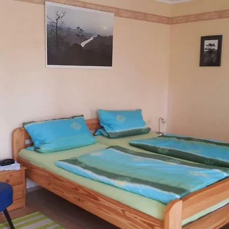 Frenzel Apartment *
