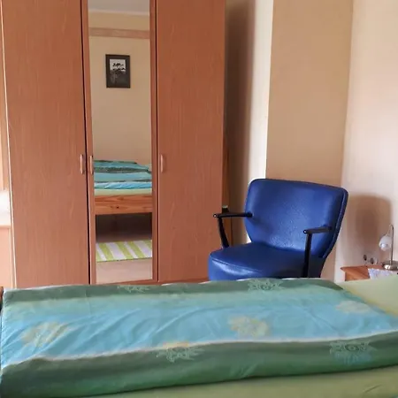Frenzel Apartment *